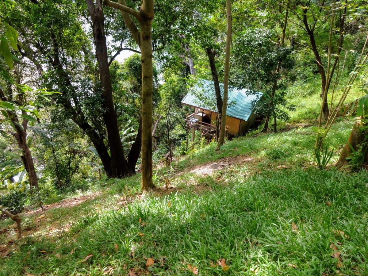 Camp Talusi Hilltop Overlooking เอลนิโด ภายนอก รูปภาพ